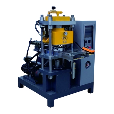 Máy làm nhãn silicon chuyên nghiệp và hiệu suất cao, máy làm nhãn cao su cho sản xuất quần áo bảo hộ