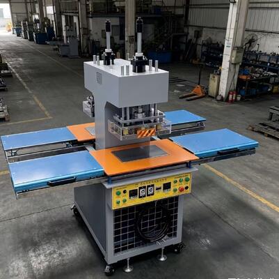 Giá tốt. KY-0201 Máy đúc hai đầu với đúc 3D hai trạm và phạm vi nhiệt độ 0 °C-300 °C cho hệ thống làm việc kép kết hợp đa quy trình trực tuyến